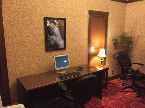 Hotel Amari image 14